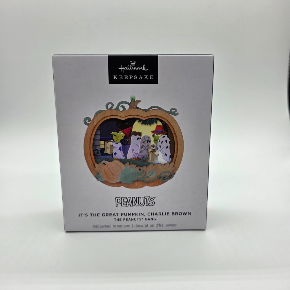 2024 Hallmark Peanuts‎ Its The Great Pumpkin Charlie  Brown Ornament Lights NEW